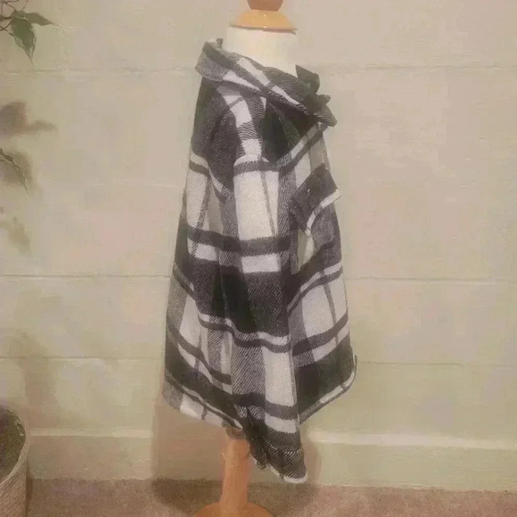 Old Navy Kids Size SMALL 6/7 Black White Buffalo Plaid Jacket - Picture 2 of 7